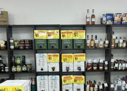 Более тонны нелегального алкоголя изъяли полицейские в Анапе