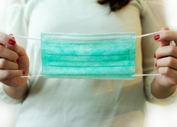 В Анапе к аптекам, завышающим цены на маски, применят меры