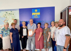 Директора школы №4 Владимира Павловича Редкокашина проводили на заслуженный отдых