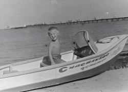 «Воспоминания остаются с нами навсегда»: губернатор Курской области поделился фотографиями из Анапы