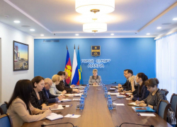 В Анапе обсудили очистку пляжей и помощь пострадавшим птицам