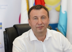 Анапчан и гостей курорта поздравил Председатель Совета Леонид Красноруцкий