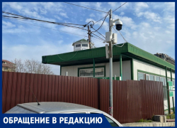 Анапчанка Анна Волынцева: "На спуске к пляжу 40 лет Победы закрыли единственный туалет"