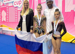 Юные гимнастки из Анапы завоевали "золото" на международном турнире в Дубае 