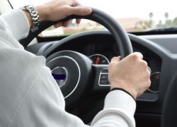 Таксист из Анапы умер в машине, пока ждал заказ