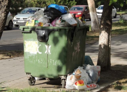 Анапских отельеров обяжут заключать договоры на вывоз мусора