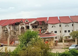 Под Анапой начали сносить пансионат «Шингари»