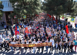 Мэр поздравил анапчан с Днем Победы