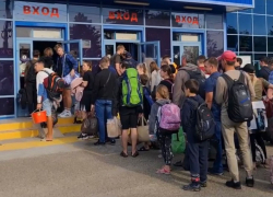 В Анапе идут работы по приему поездов: последствия происшествия на Крымском мосту