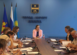 В этом году в Анапе реализуется 19 муниципальных программ