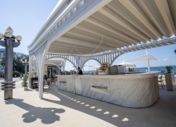 Замруководителя департамента потребсферы края проверил предприятия торговли и общепита Анапы