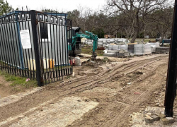 Загрязнение и нарушения сроков: как строительные работы в «Ореховой Роще» привели к проблемам на дорогах