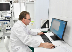 Число заболевших коронавирусом перевалило за 34 000. Сводка на 3 февраля