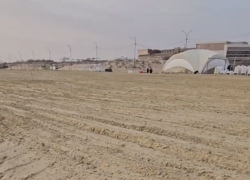 На пляжах Анапы продолжается проверка качества завезённого песка