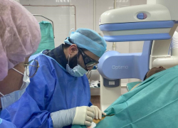 Новороссийские врачи провели первую операцию с уникальной аппаратурой