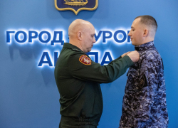 Анапский Росгвардеец награжден медалью «За спасение погибавших»