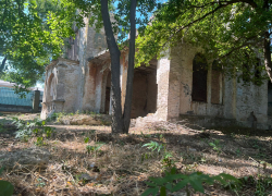 Продолжается реставрация памятника архитектуры в Анапе