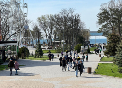 В день велосипеда в Анапе малооблачно