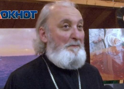 Две уникальные фотовыставки открылись в анапском храме