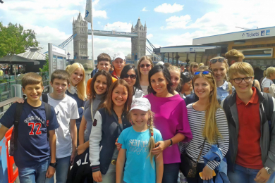 Занятия в центре иностранных языков «VAVILON»*