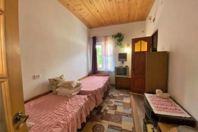 Частный сектор "На Кати Соловьяновой" — бронирование номеров