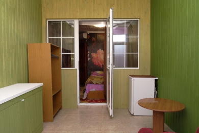 Отдых на Черном море — гостевой дом «Алиса в стране чудес» - 