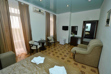 Бронирование номеров в гостевом доме "Мона Лиза" - 