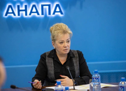 Фокус на ЖКХ и диалог с жителями: мэр Анапы провела рабочее совещание с заместителями