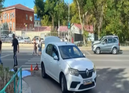 В Анапе водитель сдавал назад и не заметил 79-летнюю женщину: пешеход в больнице