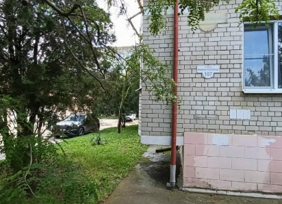 Чужие машины, разбитая дорога: жители Голубца вновь обращаются к властям
