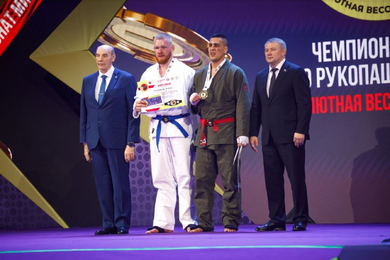 Анапчанин Николай Федянович выиграл «серебро» на чемпионате Мира по рукопашному бою