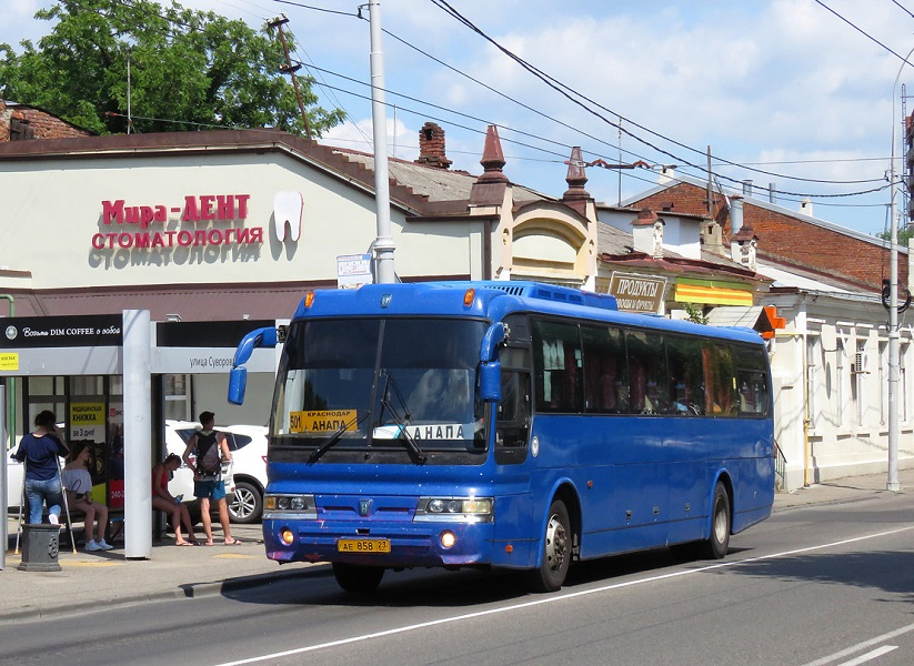 Автобусный маршрут Краснодар – Анапа вошел в топ-20 самых популярных в России