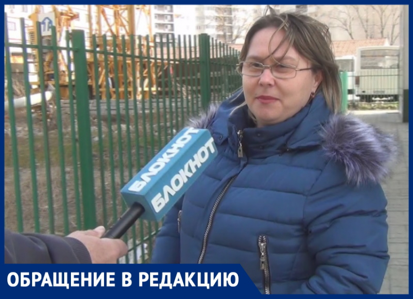В Анапе дети устраивают опасные игры со сломанным башенным краном