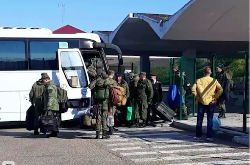 Более 100 казаков, вернувшихся из Москвы проходят самоизоляцию в Анапе