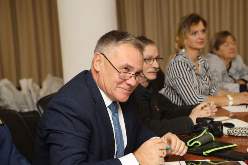 Эксперт: выявлены тревожные показатели качества воздуха в районе порта Тамань