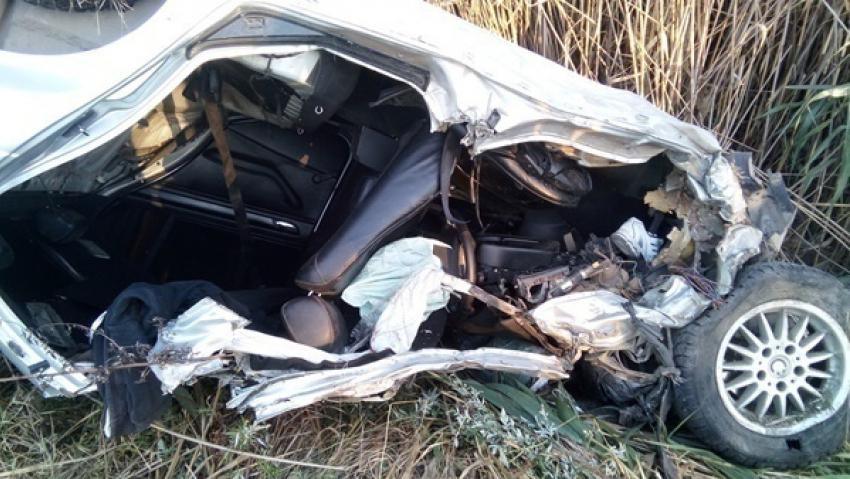 Роковое столкновение: в автобус Анапа-Судак врезался BMW, двое человек погибло