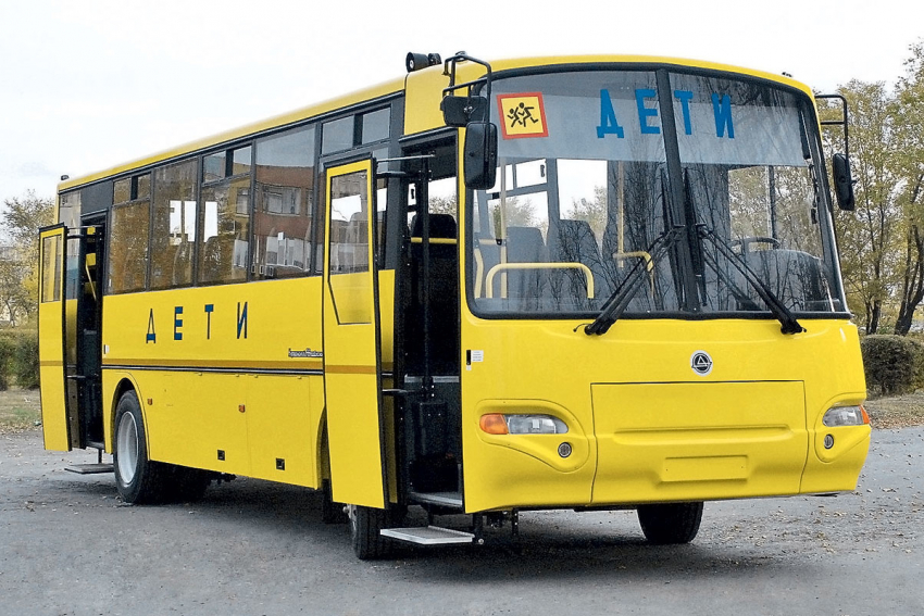 На жёлтых автобусах анапских школ в следующем году должны появиться мигалки