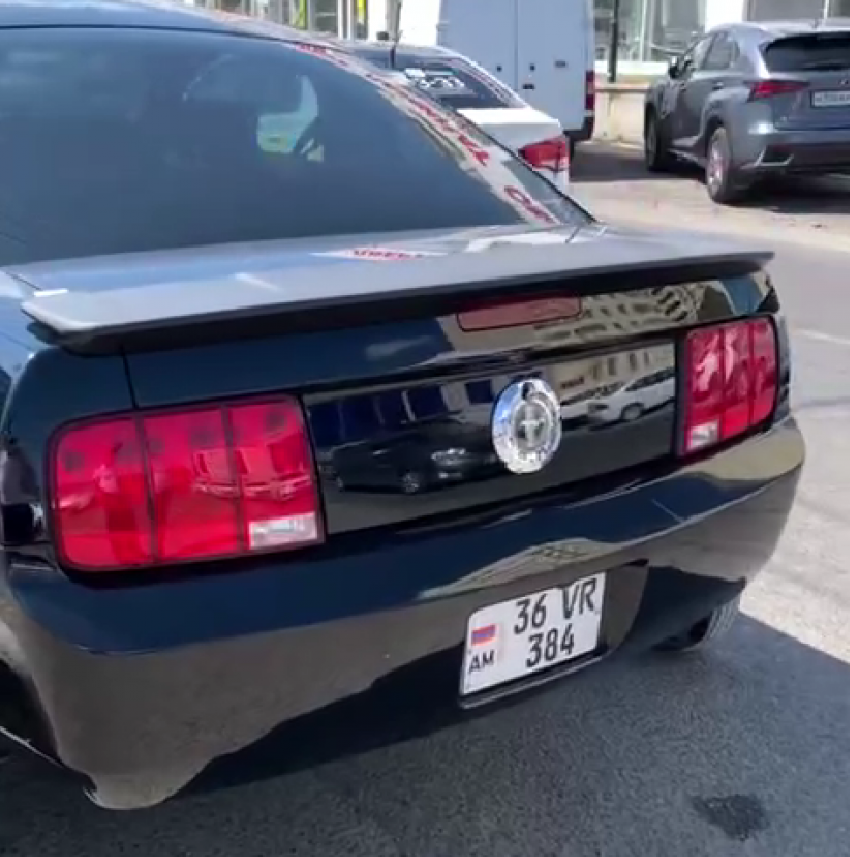 Водитель Ford Mustang ездил по Анапе без документов и был найден полицией