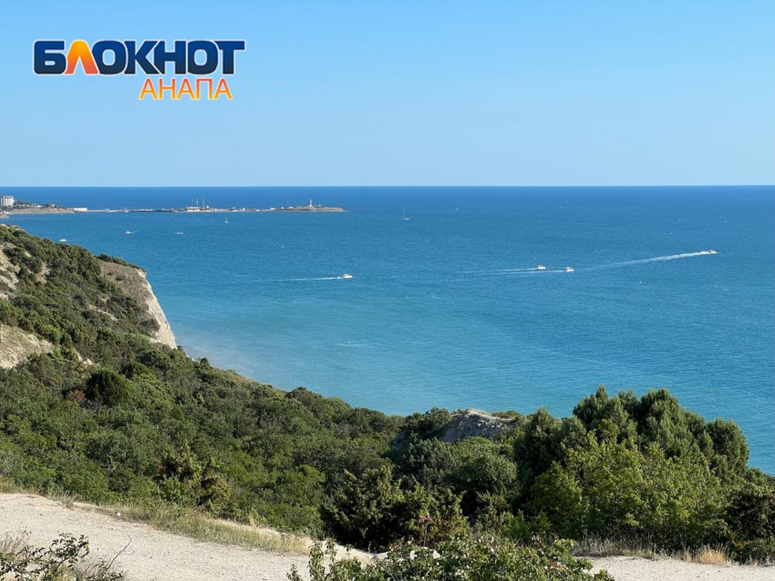 Убираем теплые вещи: в Анапу пришло майское тепло