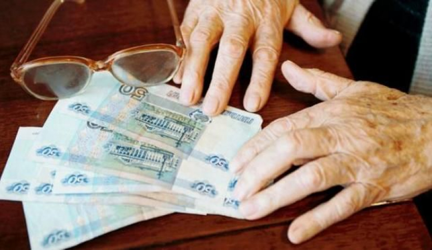 «Думаем только о том, как бы не помереть с голоду»: анапский пенсионер обеспокоен будущим страны 