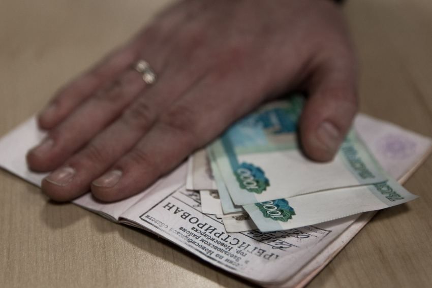 За фиктивную регистрацию граждан Узбекистана анапчанину грозит штраф в полмиллиона рублей 