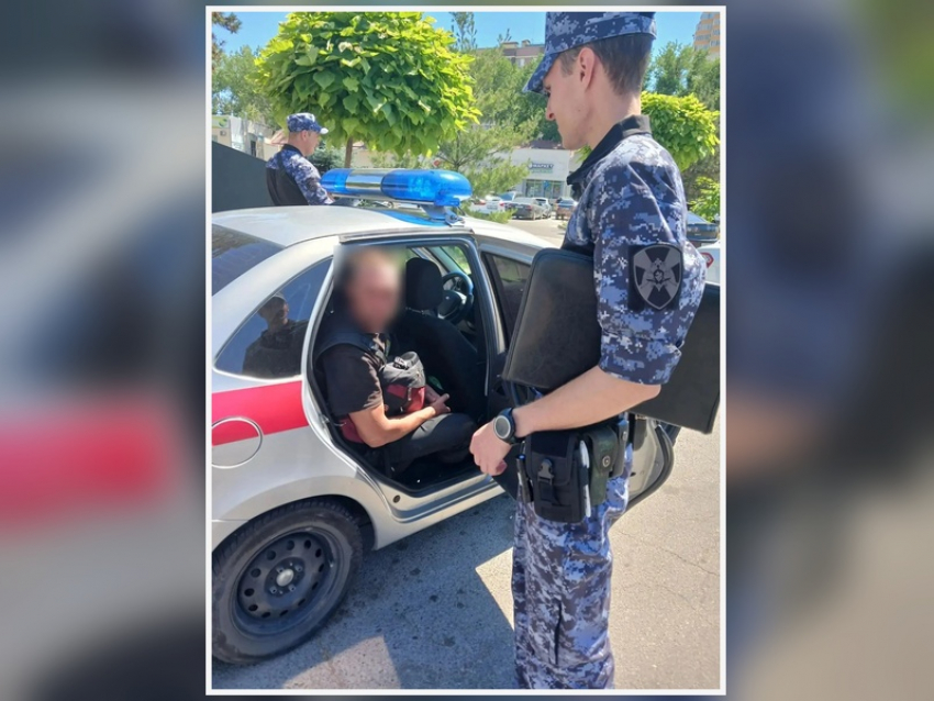 Любовь прошла, золото пропало: в Анапе сожитель обокрал «даму сердца»