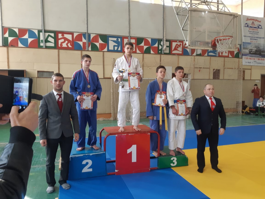 Анапчанин Николай Шаповалов занял 1 место на турнире по дзюдо в Керчи