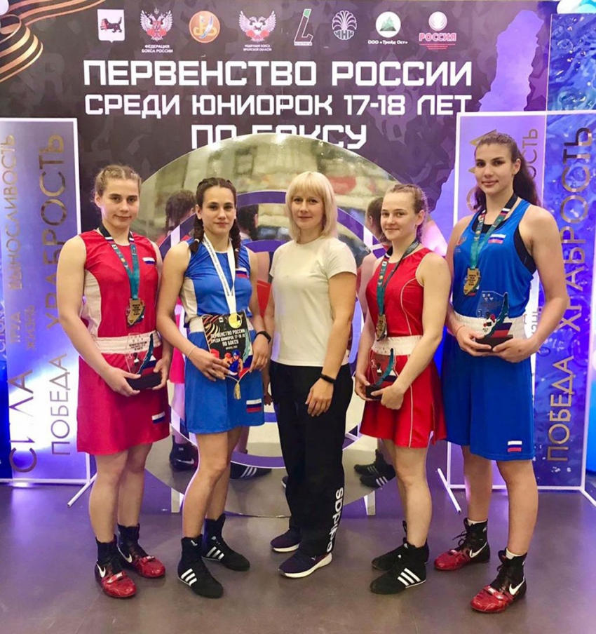 Спортсменки из Анапы привезли 4 медали с первенства России по боксу