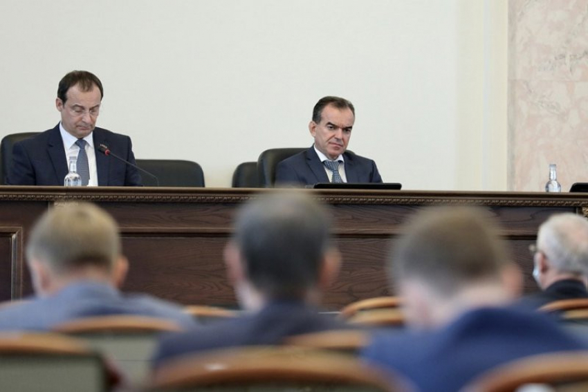 Вениамин Кондратьев продлил режим повышенной готовности до 15 ноября