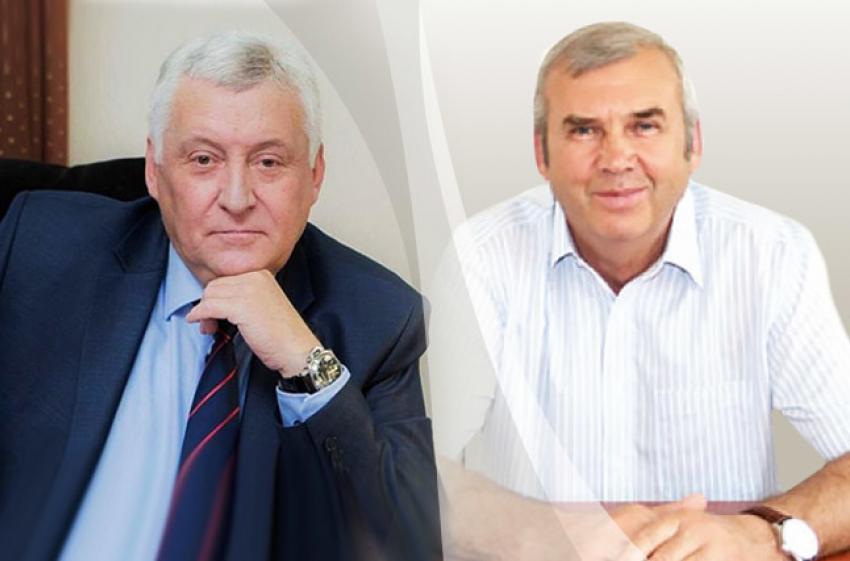 Юрий Поляков и Леонид Кочетов поздравили анапчан с Новым годом 