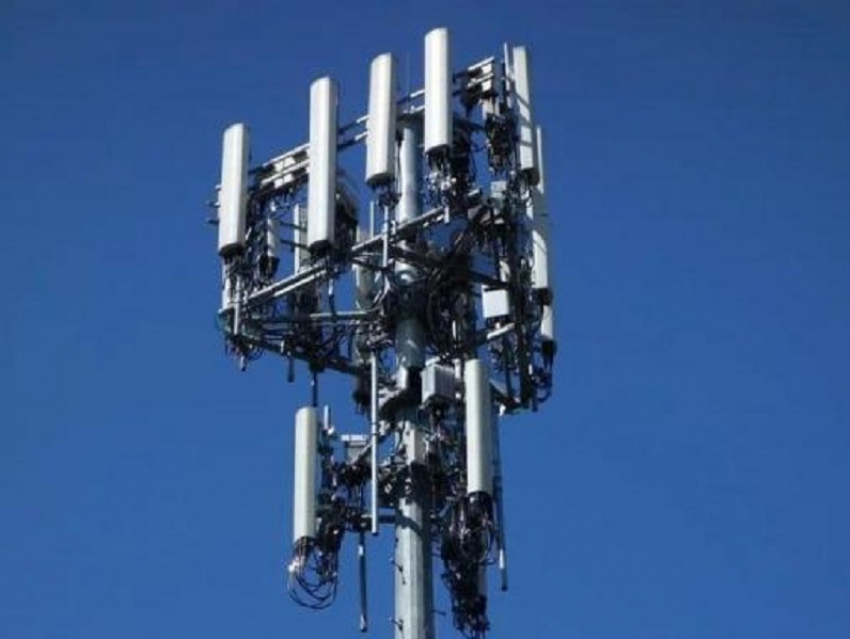 До конца года в Анапе установят еще 10 опор сотовой связи