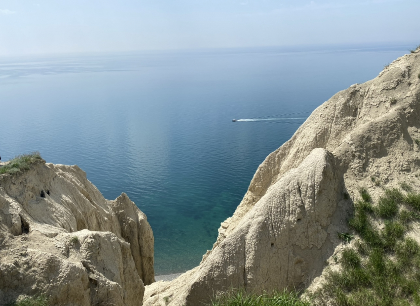 Тепло и солнечно: в Анапу «завезли» настоящую весну 