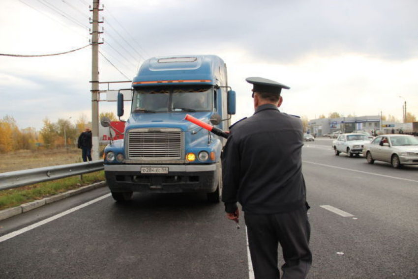 Движение грузовых машин в Анапу ограничено на период курортного сезона
