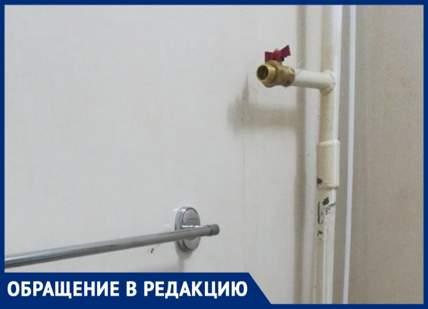 «Чуть не сварились в кипятке»: анапчане о коммунальной аварии из-за сорванных вентилей 